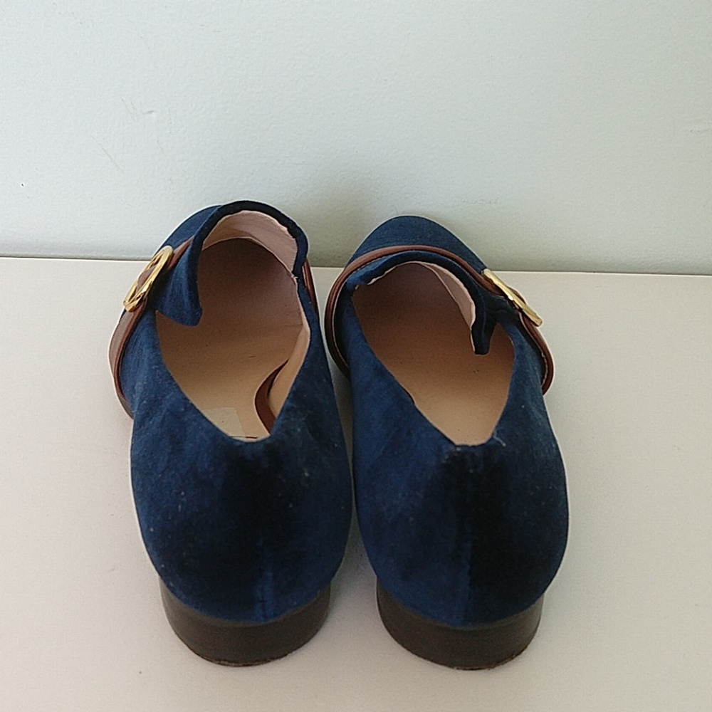 Shoes - Picture 4 of 4